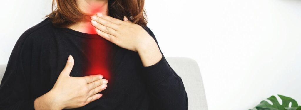 Acid reflux chest pain felt behind the breastbone
